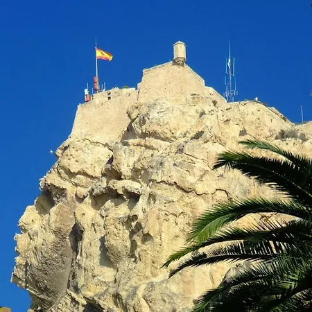 Apartamento En Albufereta Con Vistas Al Mar Apartment Alicante