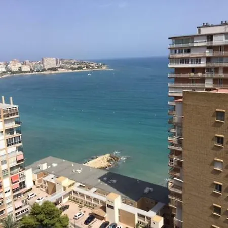 Apartamento En Albufereta Con Vistas Al Mar Apartment *