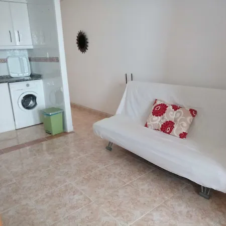 Apartamento En Albufereta Con Vistas Al Mar *