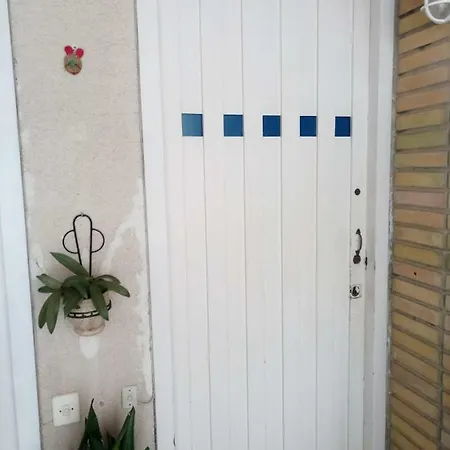 Apartamento En Albufereta Con Vistas Al Mar Apartment